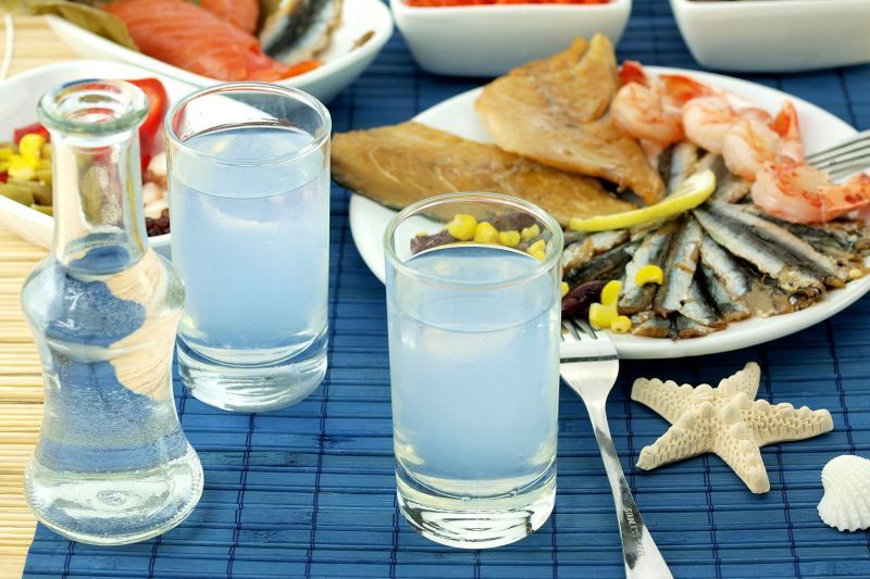 Το ούζο κυριαρχεί στην παραγωγή αλκοολούχων ποτών