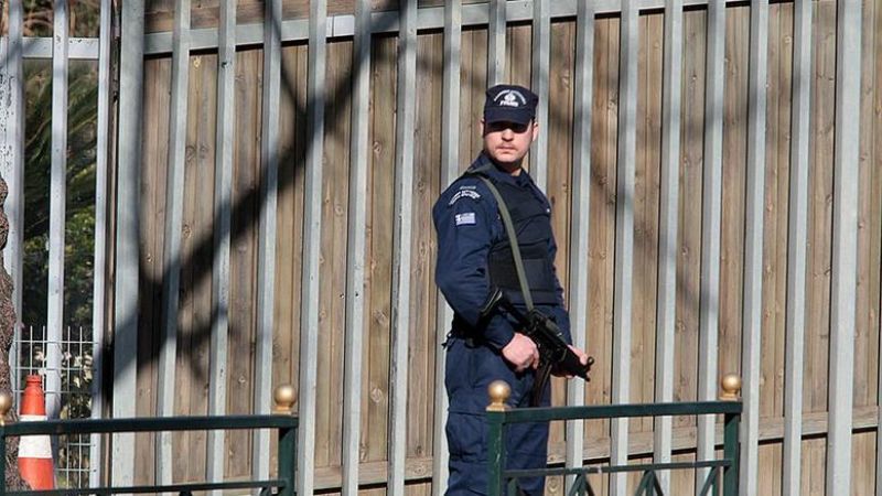 ΕΛ.ΑΣ: Σε επιφυλακή υπό το φόβο κοινωνικών αναταραχών