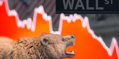Wall Street: Η μεγαλύτερη αυγουστιάτικη πτώση από το 2015