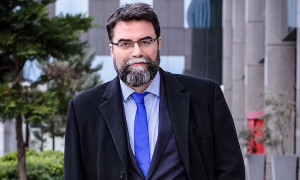 Οικονόμου: Άλλα 150 ηλεκτρικά λεωφορεία μέχρι το 2027 στη Θεσσαλονίκη