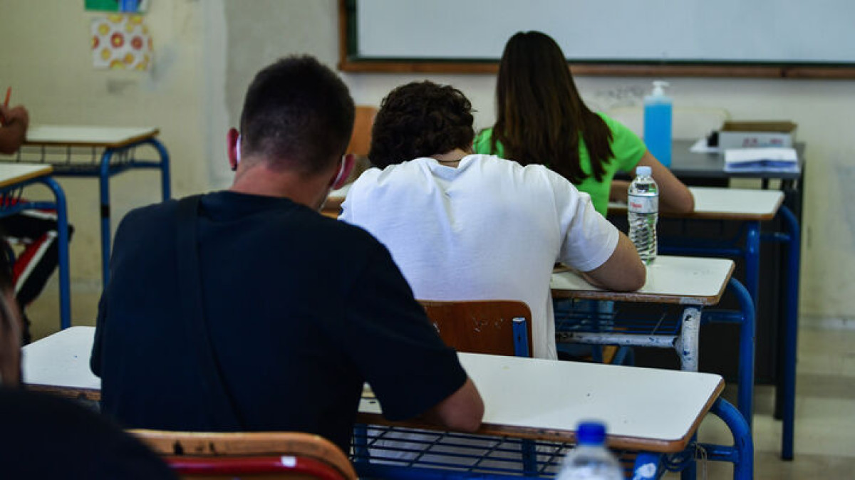 ΟΛΜΕ: Κατάργηση της Τράπεζας Θεμάτων- Κι αν συμβεί στις Πανελλήνιες;