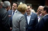 Τσίπρας: Σε «κόκκινη γραμμή» με Γιούνκερ, Μέρκελ, Ολάντ