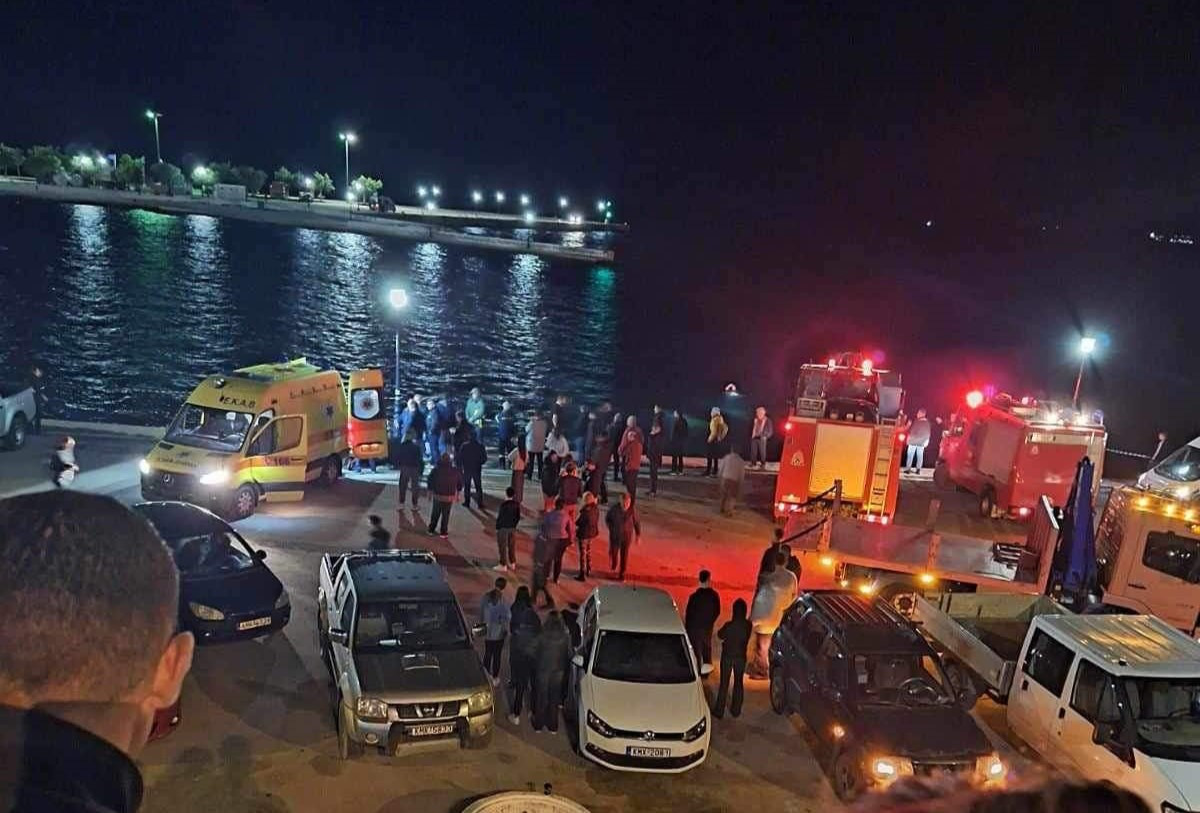 Πύλος: Αυτοκίνητο έπεσε στη θάλασσα- Νεκρός ο οδηγός