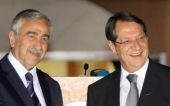 Στην Ελβετία Αναστασιάδης- Ακιντζί για τα «αγκάθια» του Κυπριακού