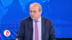 Χατζηδάκης-Κατώτατος μισθός: Εξαντλήσαμε τα περιθώρια- Μειώσεις φόρων το Σεπτέμβριο