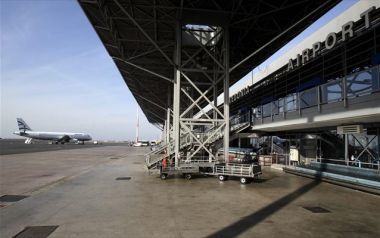 Καρφιά Fraport στο υπουργείο Μεταφορών