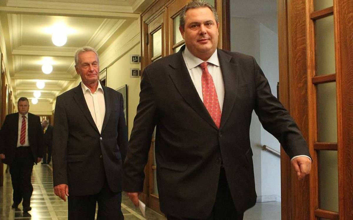 Κρίση στους ΑΝΕΛ: Παραίτηση Σγουρίδη, μετά το... άδειασμα Καμμένου