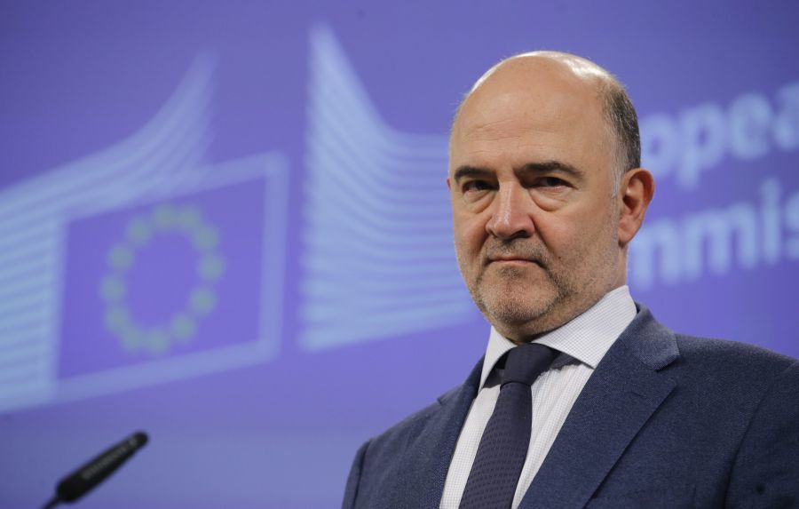 Μοσχοβισί: Τέλος στον μειωμένο συντελεστή φόρου σε τσίπουρο και τσικουδιά!