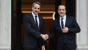Επικοινωνία Μητσοτάκη - Χριστοδουλίδη για τη Μέση Ανατολή