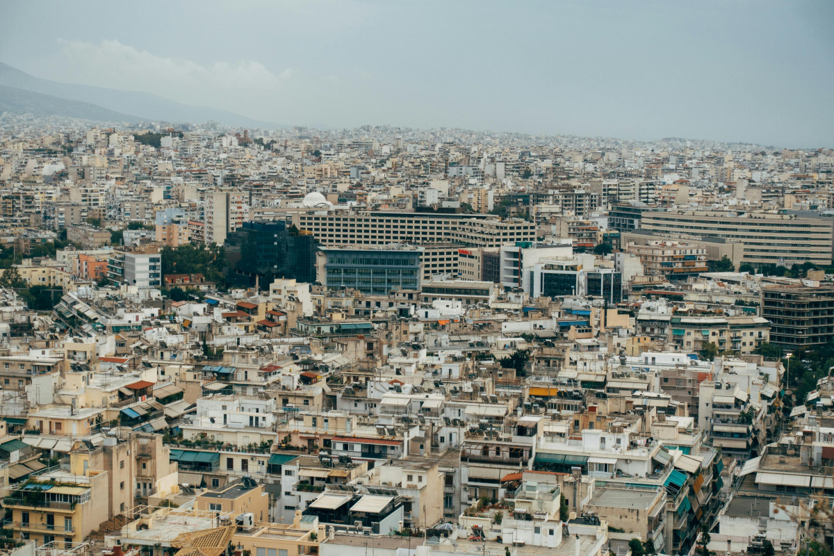 Servicers: Πλάνο για τόνωση στην προσφορά κατοικίας – Πώς θα πέσουν στην αγορά πάνω από 8.000 σπίτια