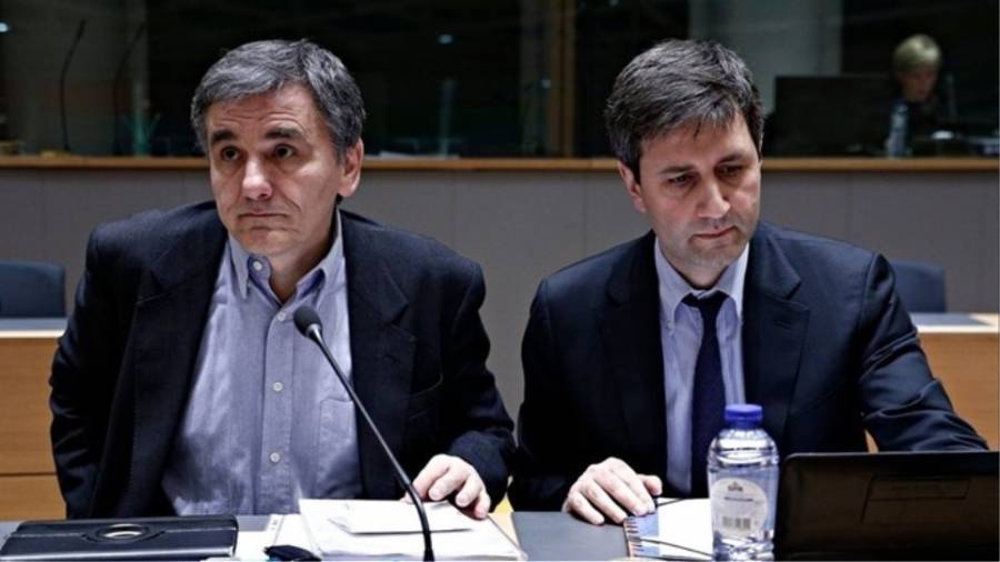 Τα παράτησαν τελείως; Ο Χουλιαράκης δεν πήγε στο euroworking group
