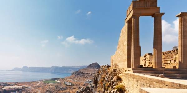 «Βυθίστηκαν» 90,3% οι εισπράξεις στους αρχαιολογικούς χώρους το πρώτο εξάμηνο