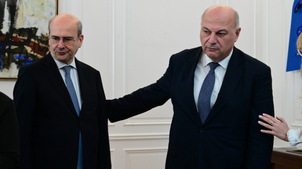Στον «πάγο» η συνάντηση Χατζηδάκη-Τσιάρα με εκπροσώπους των αγροτών Κρήτης