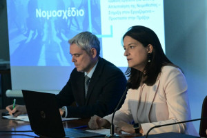 Τι φέρνει το νέο εργασιακό νομοσχέδιο - Επίσημο το 13ωρο