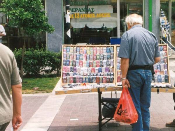 ΔΙΜΕΑ: 294 έλεγχοι, 70 παραβάσεις για παράνομο εμπόριο