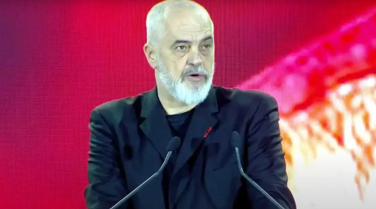 Αθήνα διαψεύδει Ράμα: Καμία συμφωνία για ΑΟΖ – Αντιφάσεις με φόντο τη Χάγη