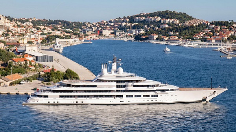 Ιταλία: Κατασχέθηκε προσωρινά superyacht, που φημολογείται ότι ανήκει στον Πούτιν