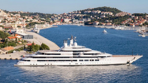 Ιταλία: Κατασχέθηκε προσωρινά superyacht, που φημολογείται ότι ανήκει στον Πούτιν