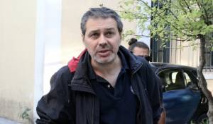 Άγνωστοι πυροβόλησαν τον δημοσιογράφο Στέφανο Χίο