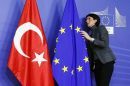Προσφυγικό: Την Κυριακή (29/11) η Σύνοδος της ΕΕ με Τουρκία