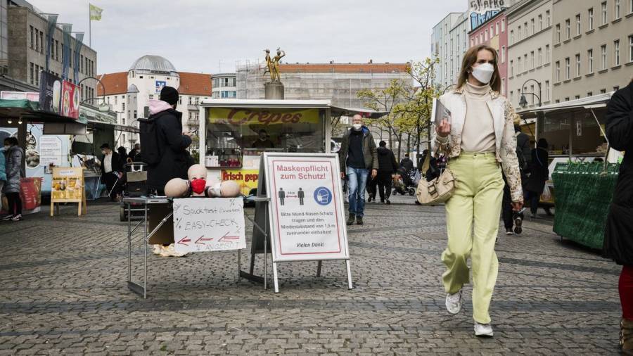 Γερμανία: Μη ρεαλιστική η ανοσία της αγέλης έως το φθινόπωρο