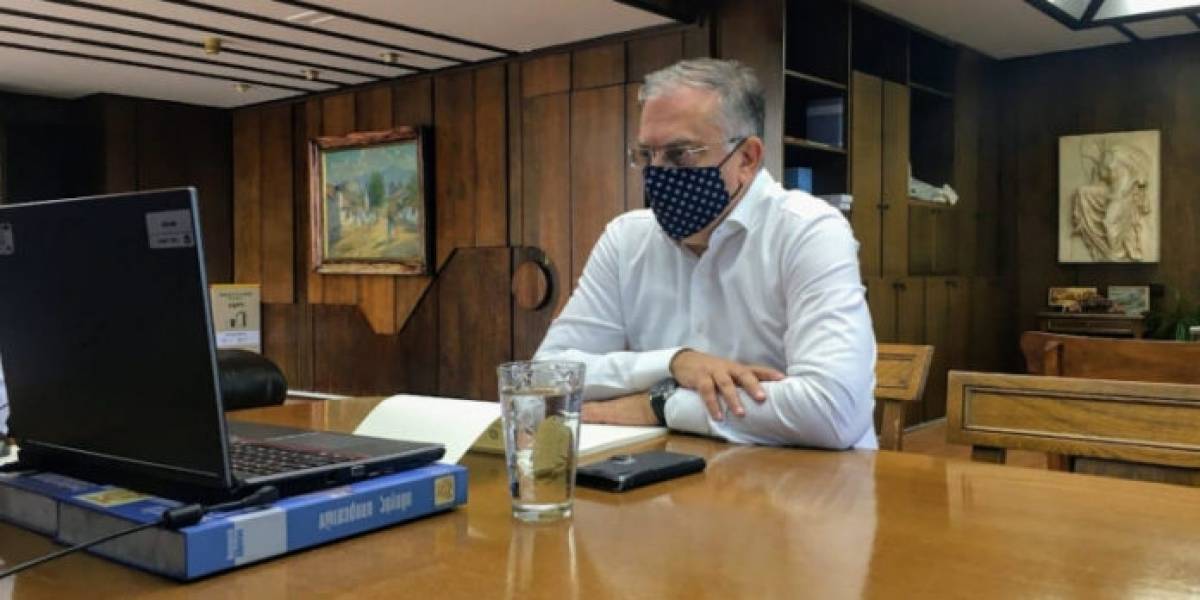 Θεοδωρικάκος: Οι επιχειρήσεις δεν θα πληρώσουν δημοτικά τέλη στην καραντίνα