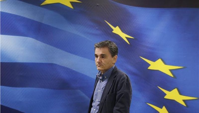 Σε δημιουργία ηλεκτρονικού μητρώου τουριστικών σκαφών προχωρά ο Τσακαλώτος
