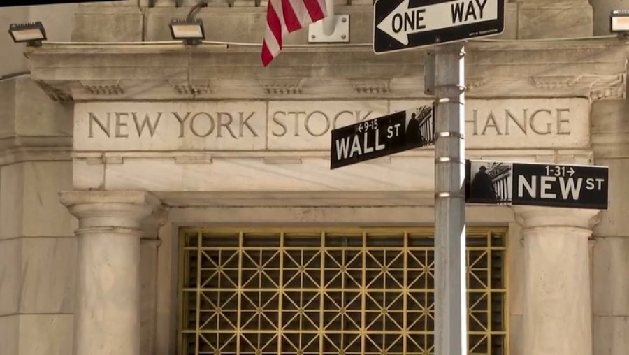 «Μάτωσε» η Wall Street εξαιτίας του εμπορικού πολέμου ΗΠΑ-Κίνας