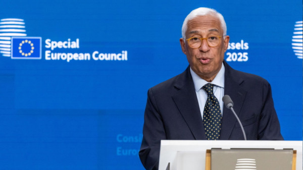 Κόστα: Η Ευρώπη θα αγοράσει αμερικανικά όπλα με στόχο την… επίτευξη εμπορικού deal