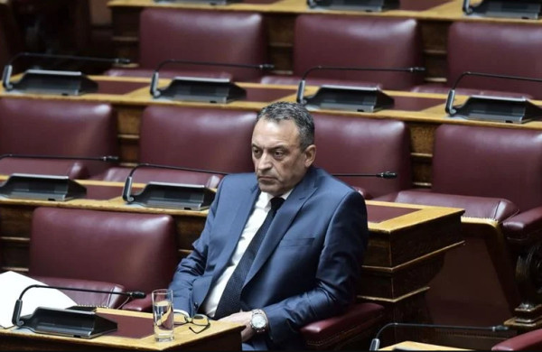 Ο Στίγκας καταγγέλλει πλαστογράφηση στο κόμμα των Σπαρτιατών