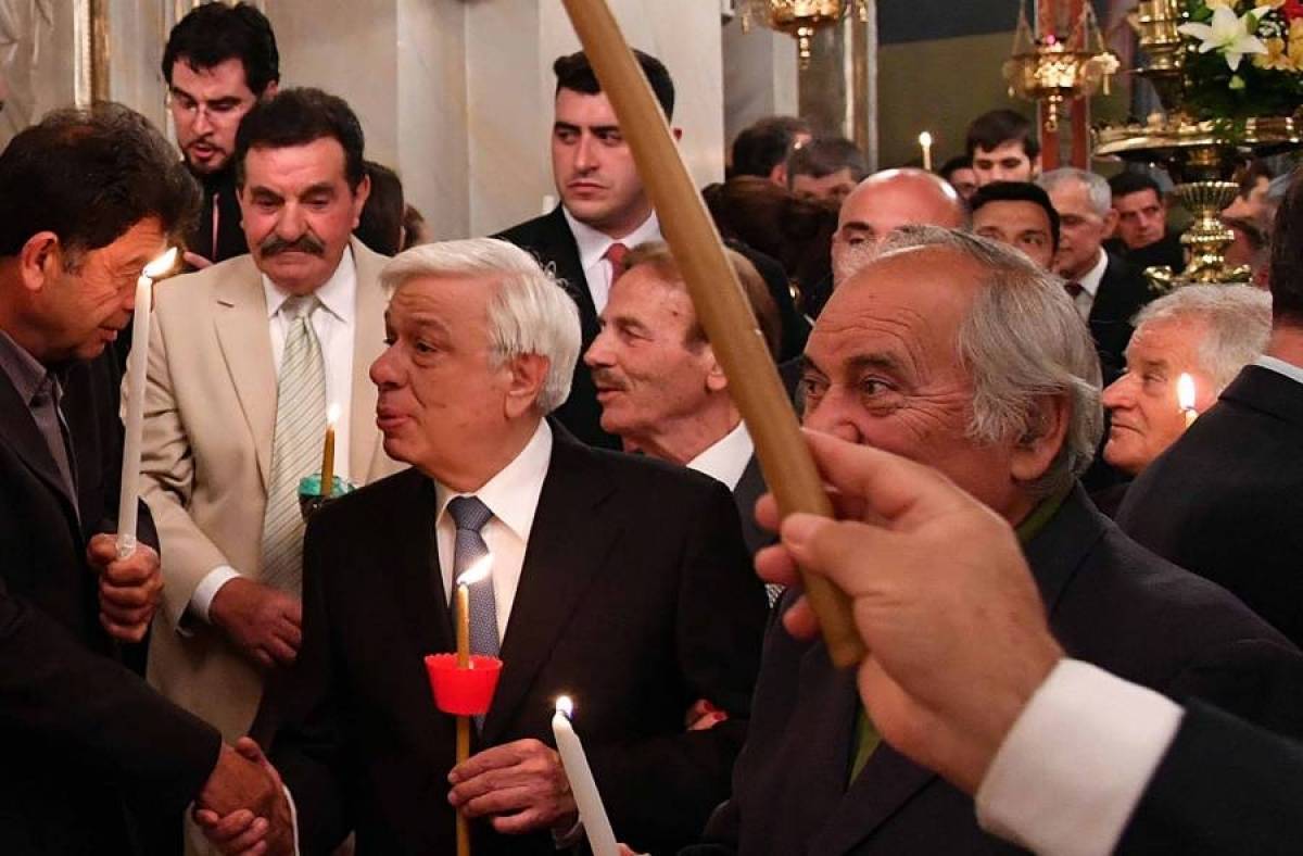 Παυλόπουλος: Το φως της Ανάστασης να φωτίσει Ελλάδα και Ευρώπη