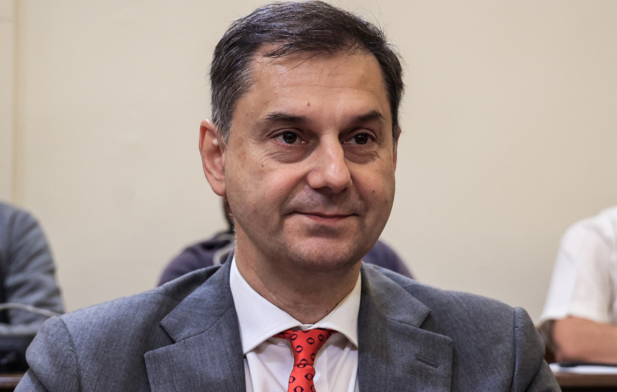 Θεοχάρης: Η ΕΕ ενωμένη για την προστασία των συμφερόντων της