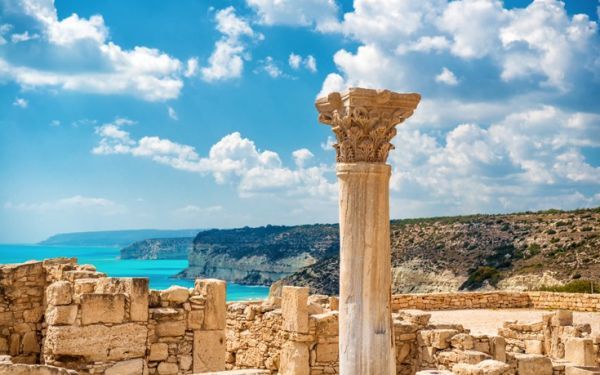 Ρεκόρ στις αφίξεις τουριστών στην Κύπρο