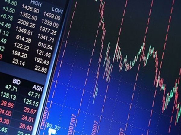 Iστορικά χαμηλά για ΟΤΕ- Ευκαιρία για ξεσκαρτάρισμα η αμκ της ΕΤΕ- Κλείνει η ψαλίδα του spread σε σχέση με την Ιρλανδία