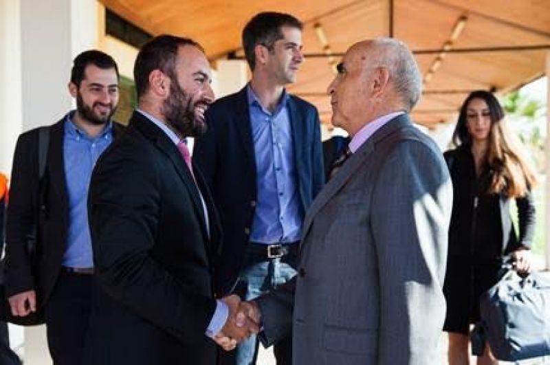Την Aegean τίμησε η Σκύρος για την προσφορά της στο νησί