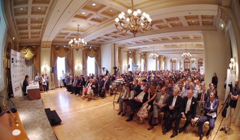 Diamonds of The Greek Economy 2016: «Διαμάντι» η ΕΛΠΕΝ
