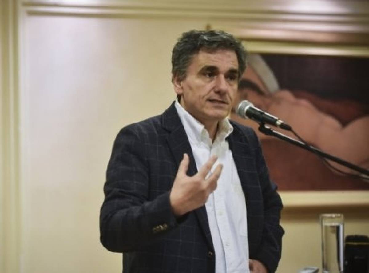 Επεισόδια κατά τη διάρκεια ομιλίας Τσακαλώτου στη Δράμα