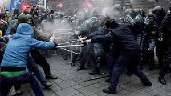 Oυκρανία: Εκτός ελέγχου και πάλι - Νέες επιχειρήσεις του στρατού κατά φιλορώσων αυτονομιστών