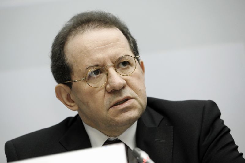 Κονστάντσιο: Η νομισματική πολιτική της ΕΚΤ πρέπει να παραμείνει διευκολυντική