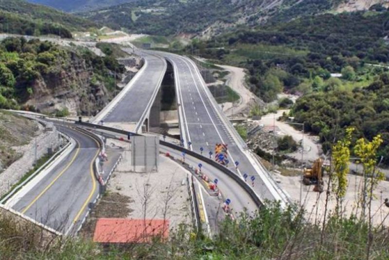 Στην «Άκτωρ» τα έργα Καλογρίτσα-Έσκασε το σκάνδαλο λέει η αντιπολίτευση
