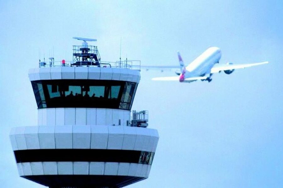 Τα τρένα, το black out στο FIR Αθηνών και ο χαμένος χρόνος