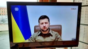 Ζελένσκι στη Bundestag: Υψώνεται νέο τείχος στη μέση της Ευρώπης