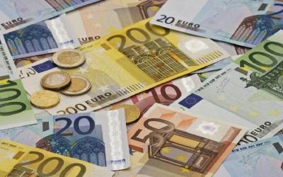 EE: Eγκρίνει τις ελληνικές... πανδημικές ενέσεις €815 εκατ.