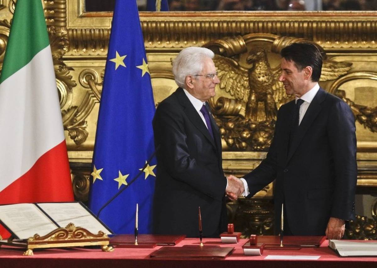 Ορκίστηκε η νέα κυβέρνηση στην Ιταλία-Μόλις πέντε γυναίκες (photos)