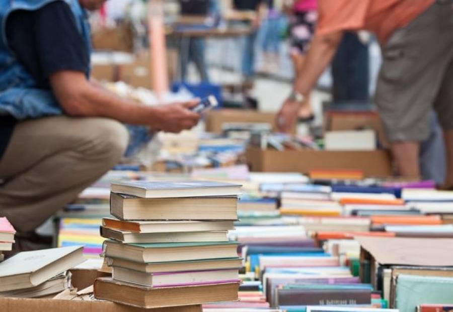 Ανατιμήσεις 22,5% καταγγέλλουν εκδότες βιβλίων