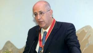 Ο Σπ.Θεοδωρόπουλος ανακοινώνει επίσημη αποχώρηση στη διεκδίκηση της Creta Farms