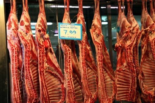Κατασχέσεις ακατάλληλων κρεάτων στον Πειραιά