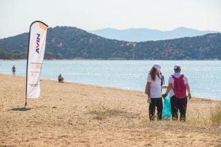 AVIN: Ένας τόνος απορρίμματα συλλέχθηκαν από τη δράση Paralies