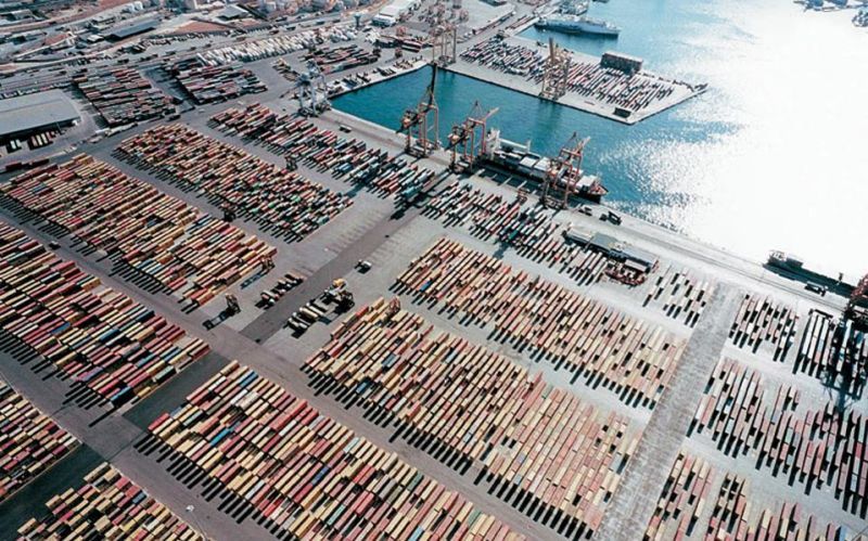 ΠΣΕ: Οι αυξομειώσεις εισαγωγών και εξαγωγών δείχνουν την αστάθεια