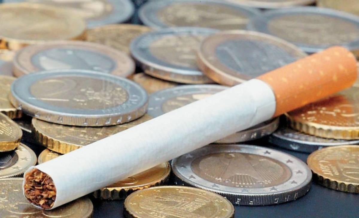 Εξαρθρώθηκε κύκλωμα που διακίνησε εκατομμύρια λαθραία τσιγάρα